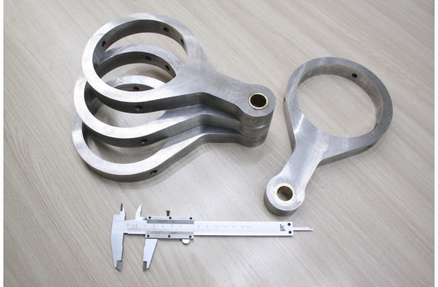 THE CONNECTING-ROD